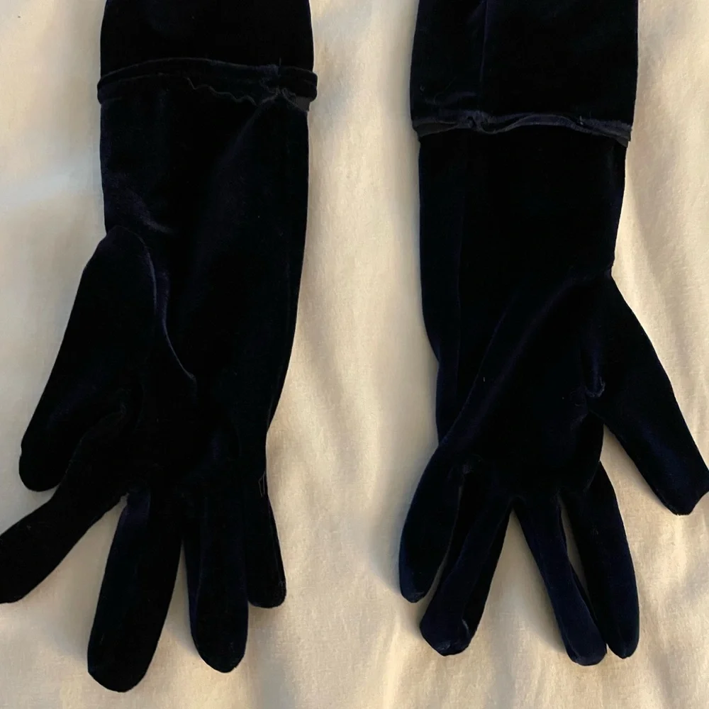 VTG: Velvet Plush Gloves- Dark Rich Navy Blue Soft, Lightweight NWOT